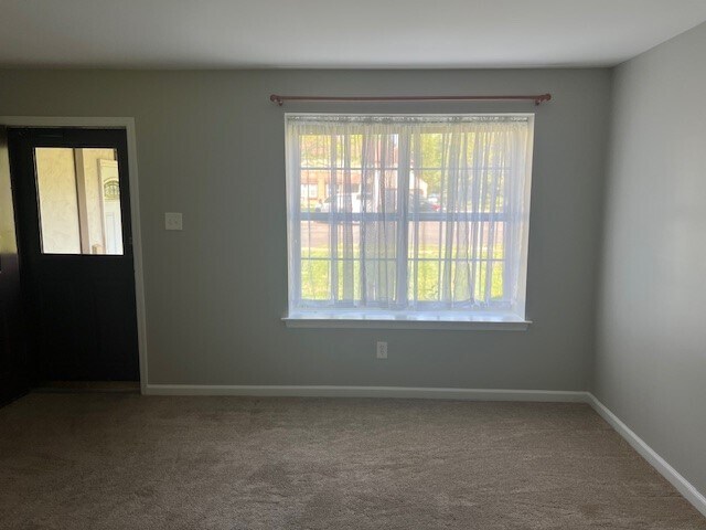 Living Room - 1781 Quail Ct