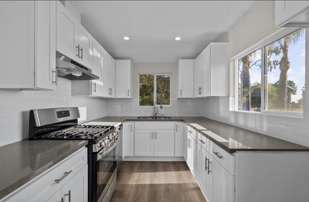 Building Photo - 1881 Verdugo Loma Dr