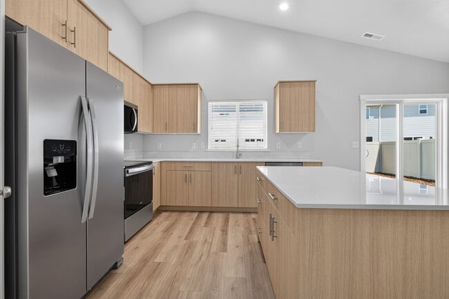 Building Photo - 8334 E Cool River Lp