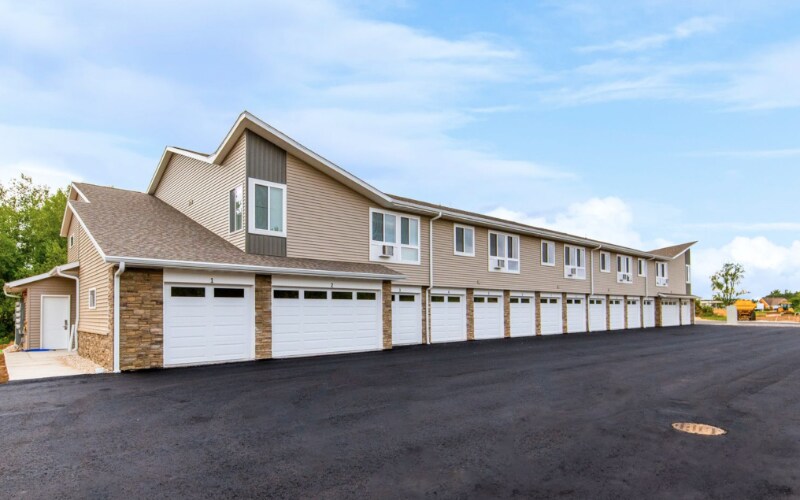 Building Photo - 352 Deschane Ave