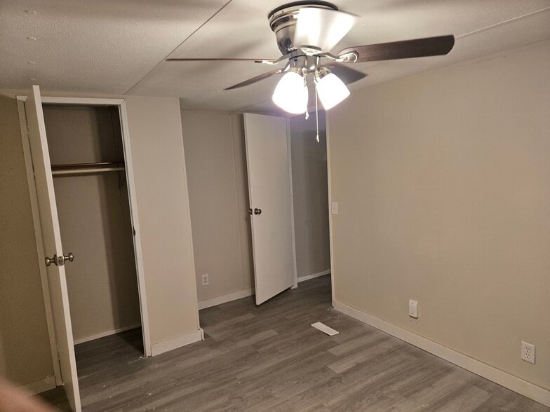 Building Photo - 1066 AL-14