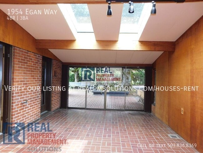 Building Photo - 1954 Egan Way