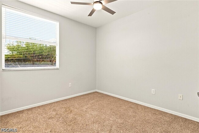 Building Photo - 15417 Bellamar Cir