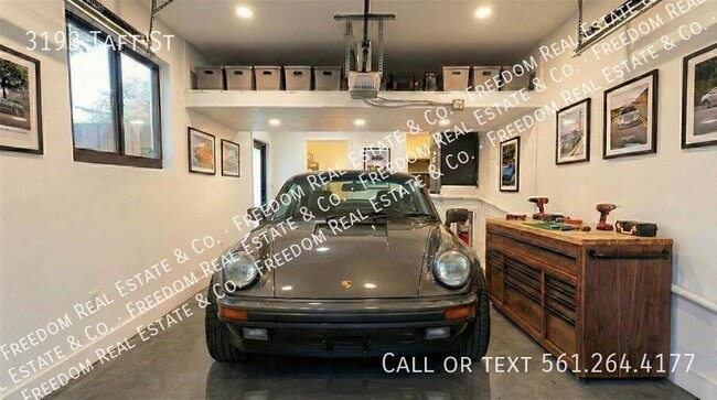 Building Photo - 3193 Taft St