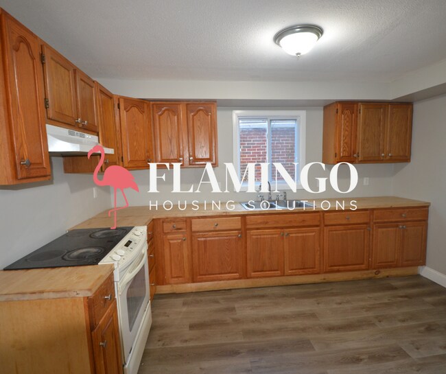 Building Photo - 213 Westwood Ave