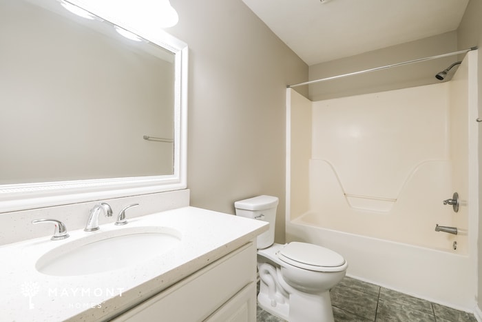 Building Photo - 3760 Cherokee Overlook Dr