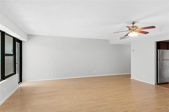 Building Photo - 3800 Galt Ocean Dr