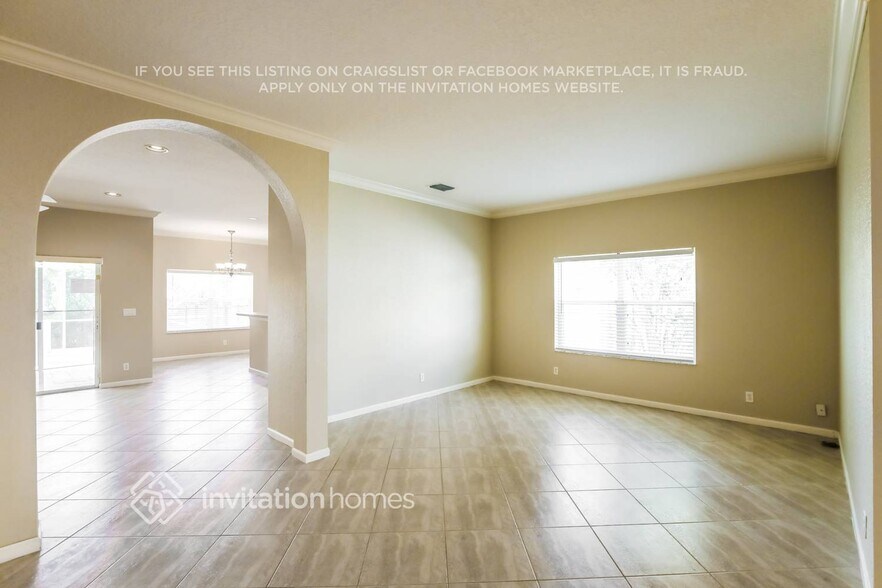 Building Photo - 8651 Gold Cay