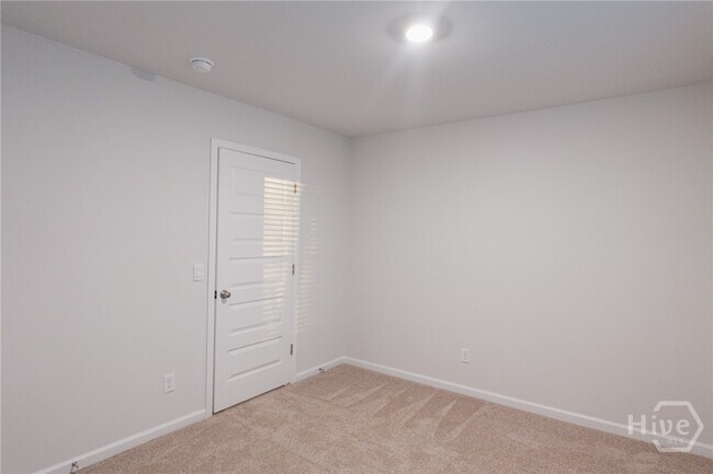Building Photo - 393 Coconut Dr