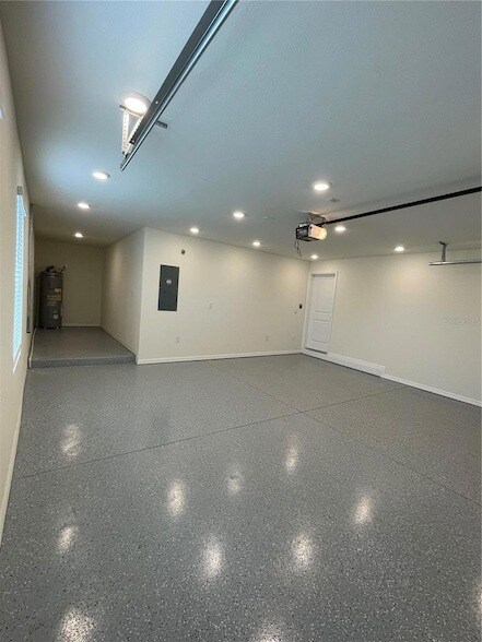 Building Photo - 37059 Kings Crown Dr