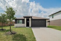 Building Photo - 14519 Sweetwater Dr