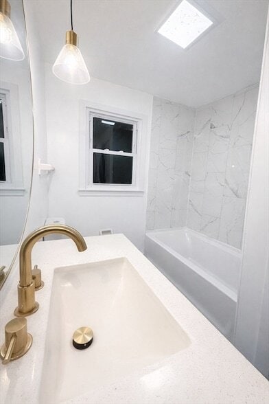 Building Photo - 116 Breckwood Cir