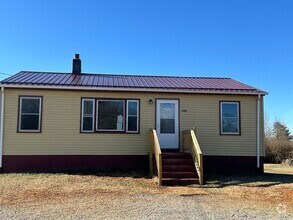 Building Photo - Ranch House on 10 Acres