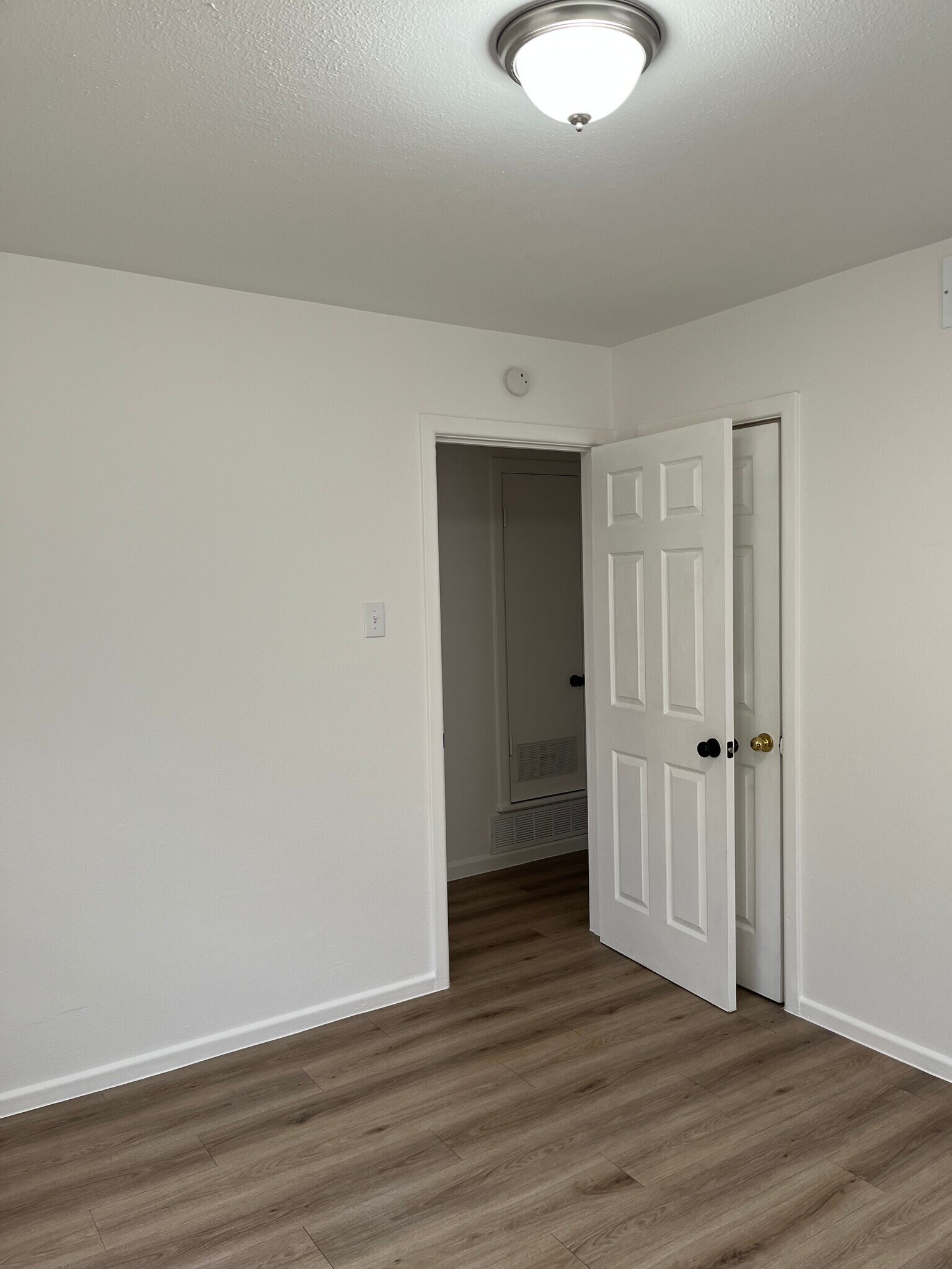 Bedroom 1 - 9216 Freeport Dr