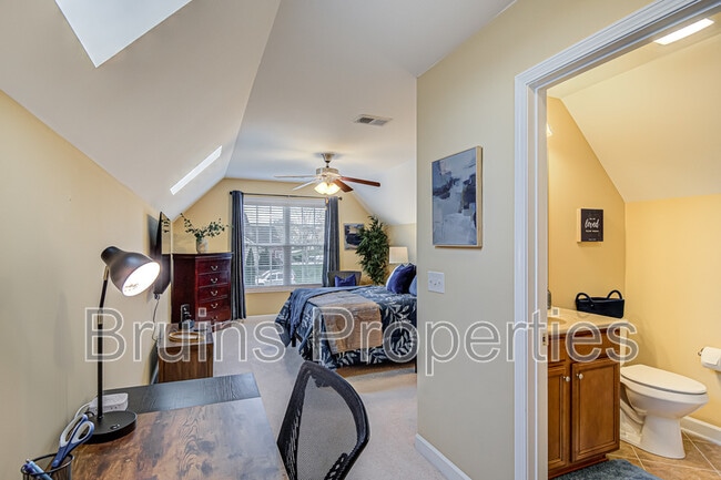 Building Photo - 4077 Cosway Ct