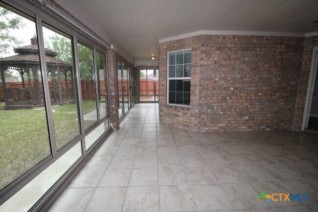 Building Photo - 603 Mustang Trail