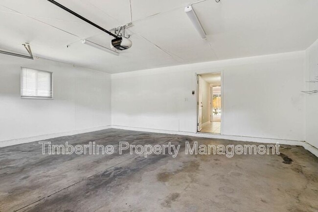 Building Photo - 6446 Pulpit Rock Dr