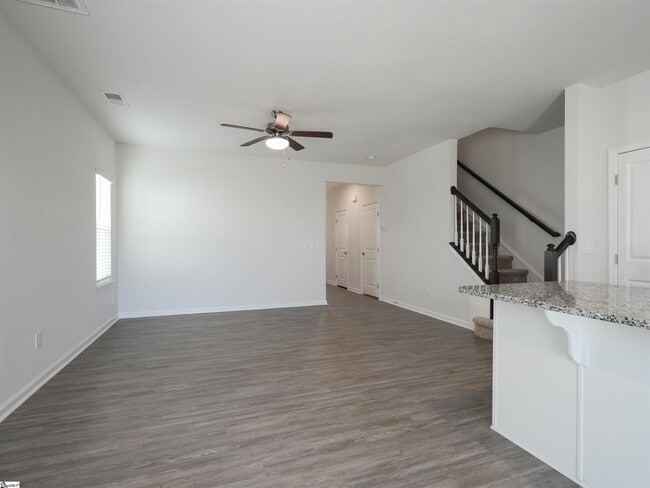 Building Photo - 216 Hipps Crossing Dr