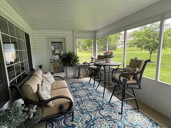 Rear Porch - 4102 Roxbury Ct