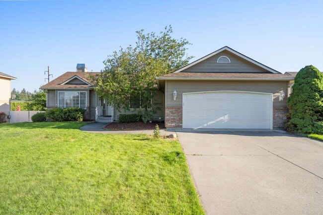 Building Photo - Spacious 4 Bed, 3 Bath Home | Central Vall...