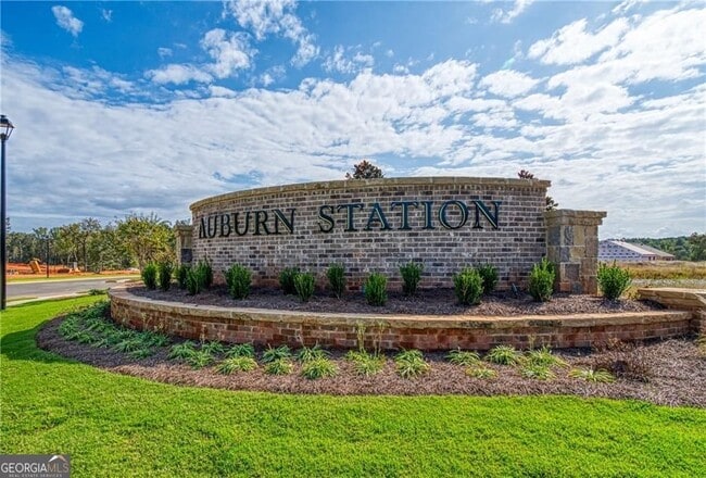 Building Photo - 212 Station Overlook Dr