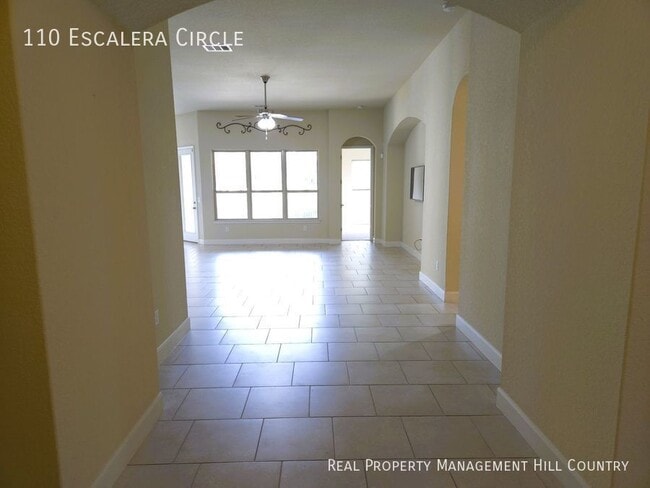 Building Photo - Luxurious Living in a Gated Community - 4 ...
