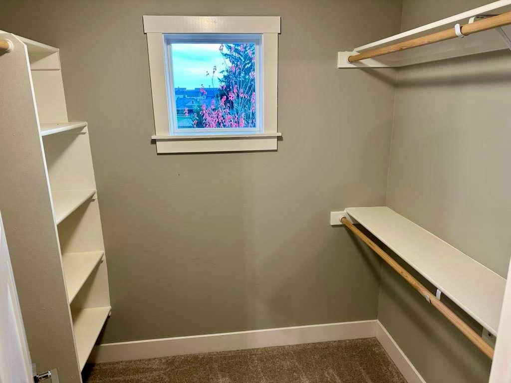 Building Photo - 11805 NE 108th St