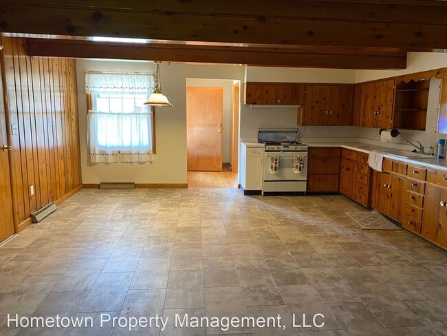 Building Photo - 3 br, 1.5 bath House - 607 46th St