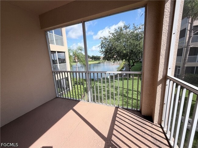 Building Photo - 8450 Kingbird Loop