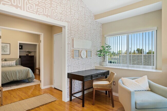 Building Photo - 12841 Forest Dr