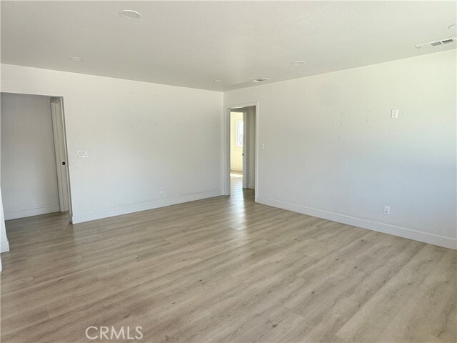 Building Photo - 5319 Roosevelt Ave
