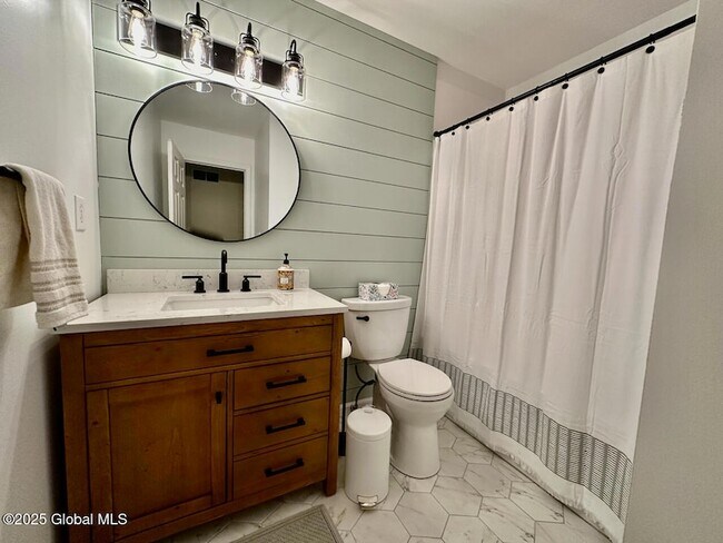 Building Photo - 1 Inlander Rd