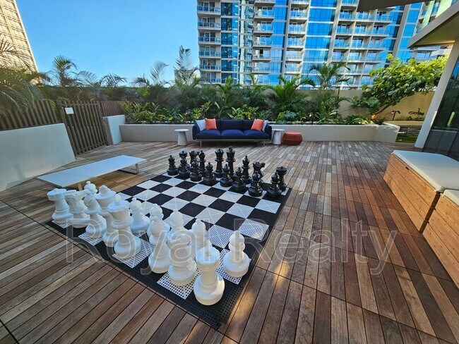 Building Photo - 1388 Kapiolani Blvd