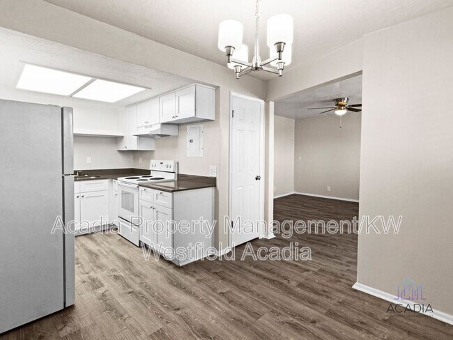 Building Photo - 2360 N 250 W