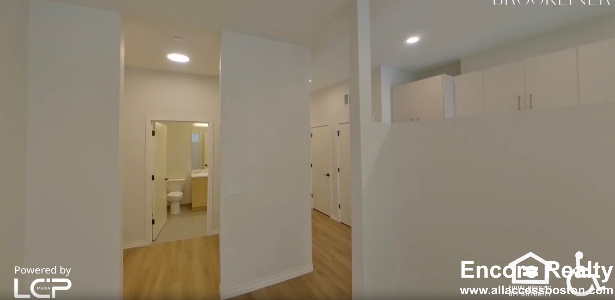 Building Photo - 5 Washington St