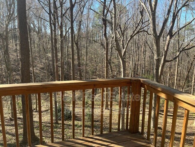 Building Photo - 293 Cedar Terrace Rd