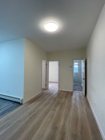 Building Photo - 1926 W 10th St