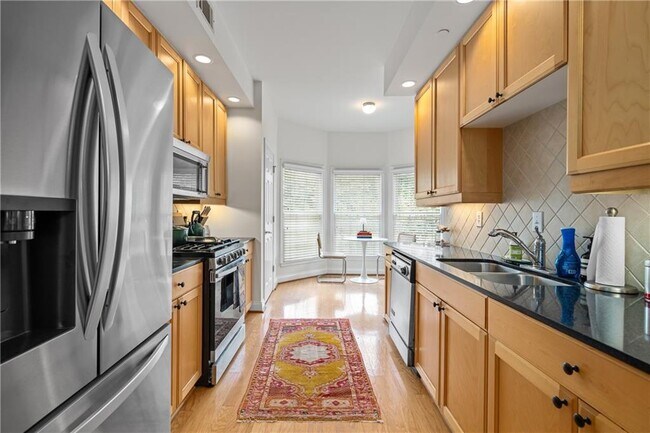 Building Photo - 50 Biscayne Dr NW