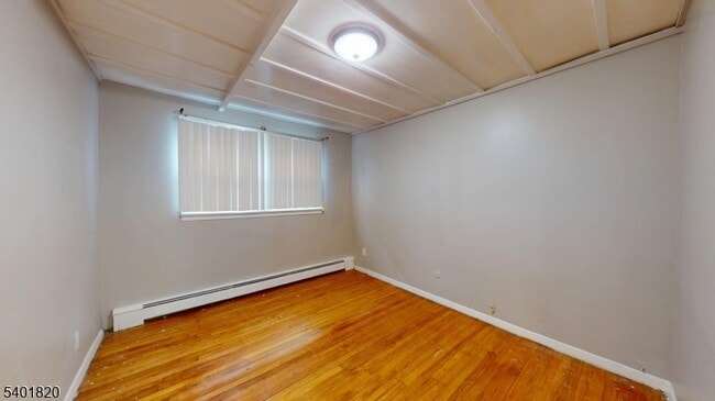 Building Photo - 40 Howard St