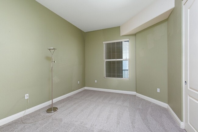 Building Photo - 50 E Serene Ave