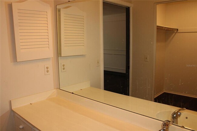 Building Photo - 152 Wild Palm Dr