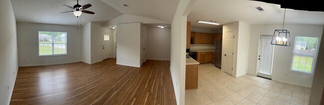 Building Photo - 6043 Savannah Dr
