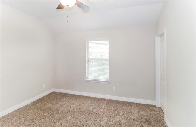 Building Photo - 542 Bonnet Blvd