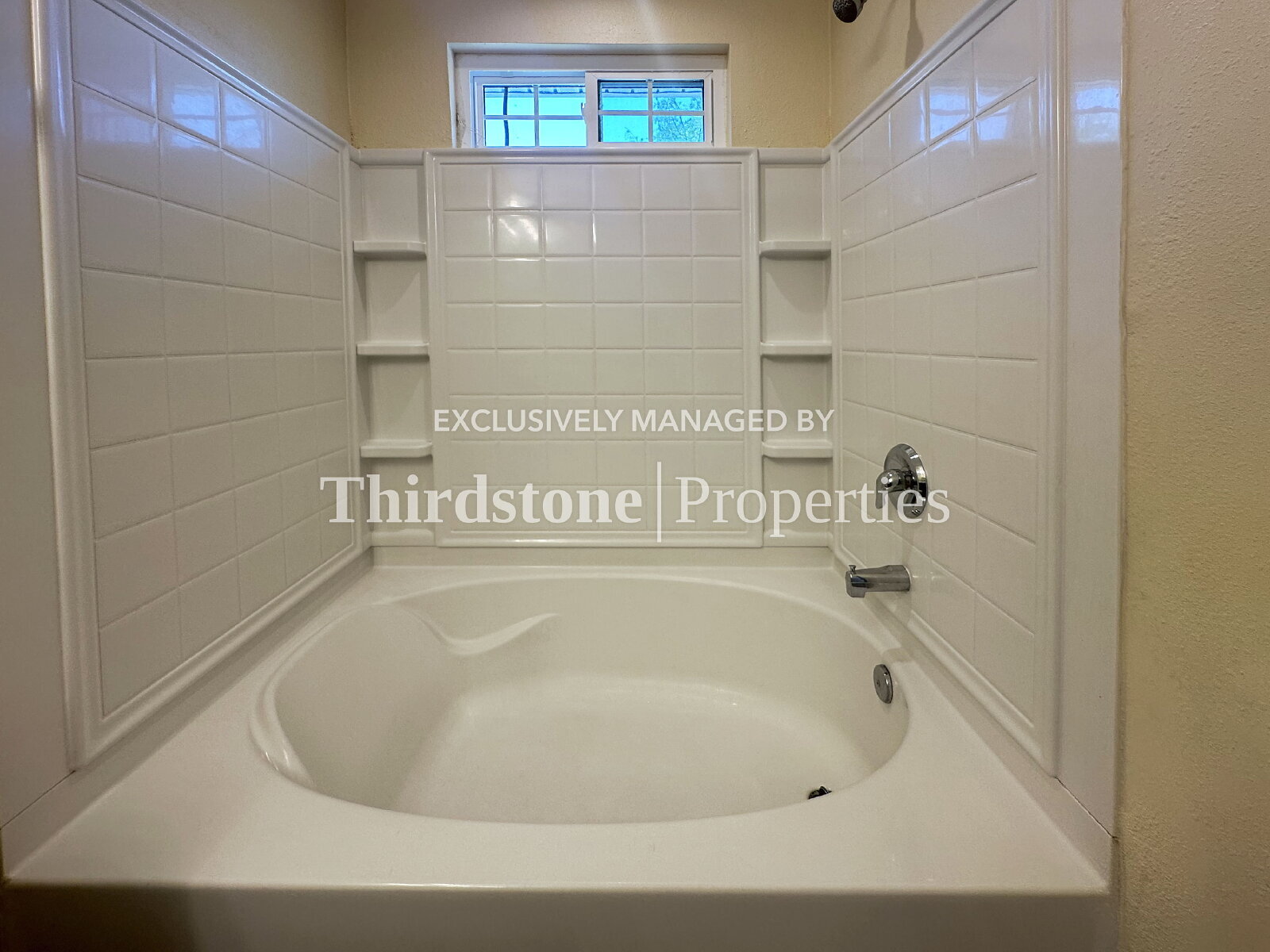 Building Photo - 1660 Biscayne Bay Cir