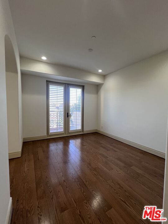 Building Photo - 137 S Spalding Dr