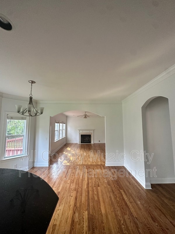 Building Photo - 425 Chamberlain Park Ln