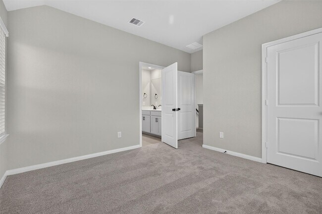 Building Photo - 6427 Prospect Oaks Pkwy