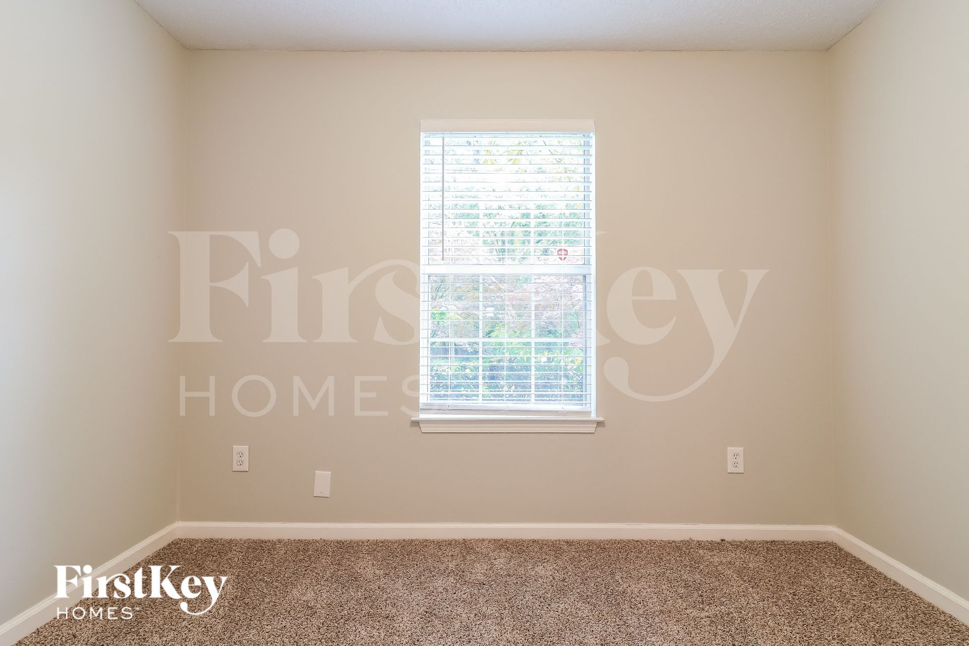 Building Photo - 1456 Chaseway Cir