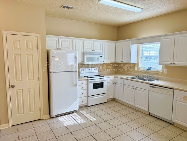 Building Photo - 115 Odyssey Turn NW