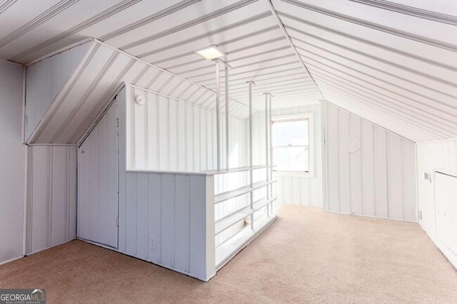 Building Photo - 1665 Beecher St SW